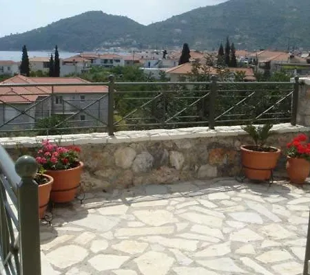 Apartman Le Bougainvillier *